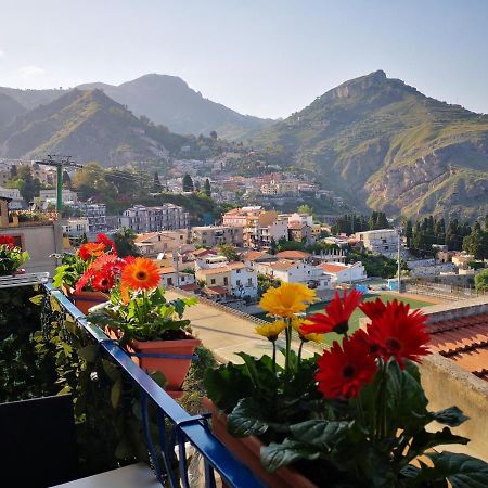 Athena Charming Rooms Таормина Экстерьер фото