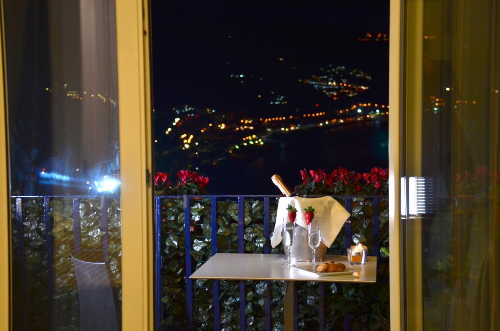 Athena Charming Rooms Таормина Экстерьер фото